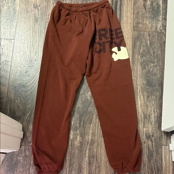 Free city Xs new Sweatpants joggers - Picture 1 of 8